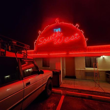 South West Motel Grants Exterior photo