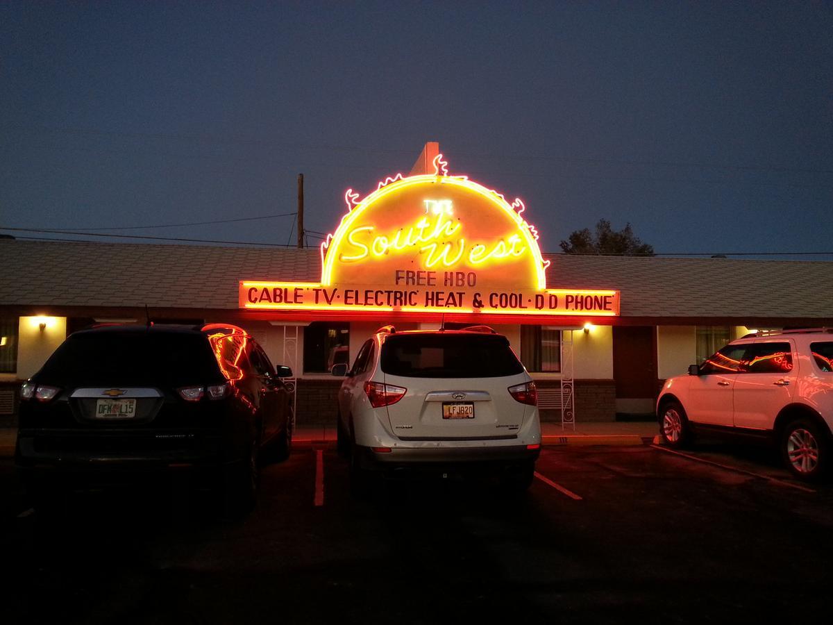 South West Motel Grants Exterior photo